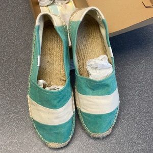 Soludos espadrilles green and natural stripe 9 box